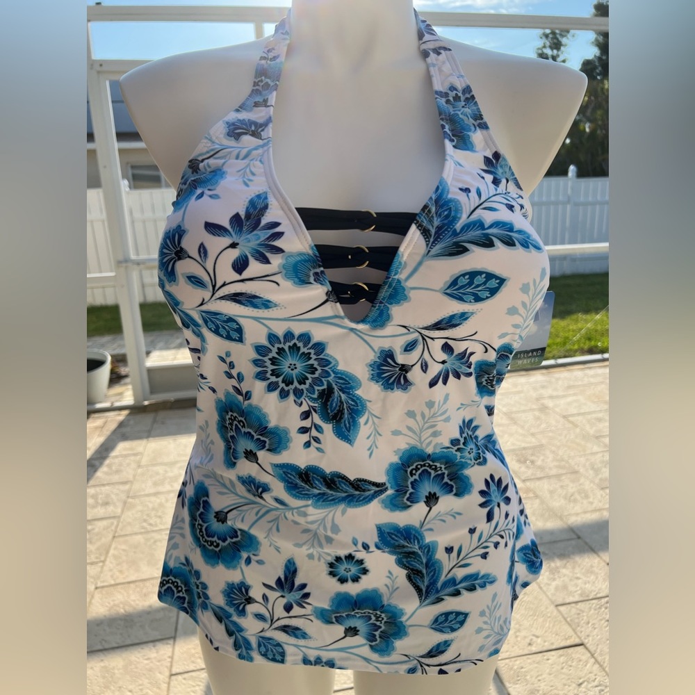 NWT 1X Halter Tankini Swim Top, White, Royal Blue,Black & Lt Blue flower print